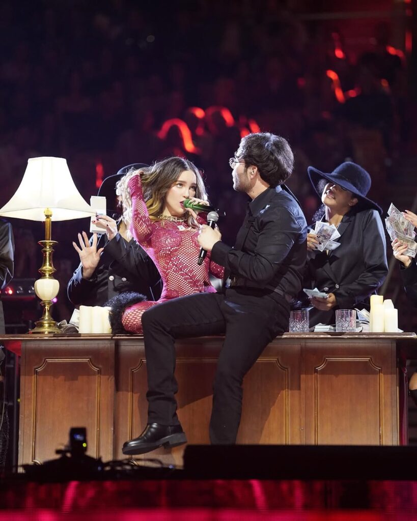 Ángela Aguilar corrió de presentación de Belinda