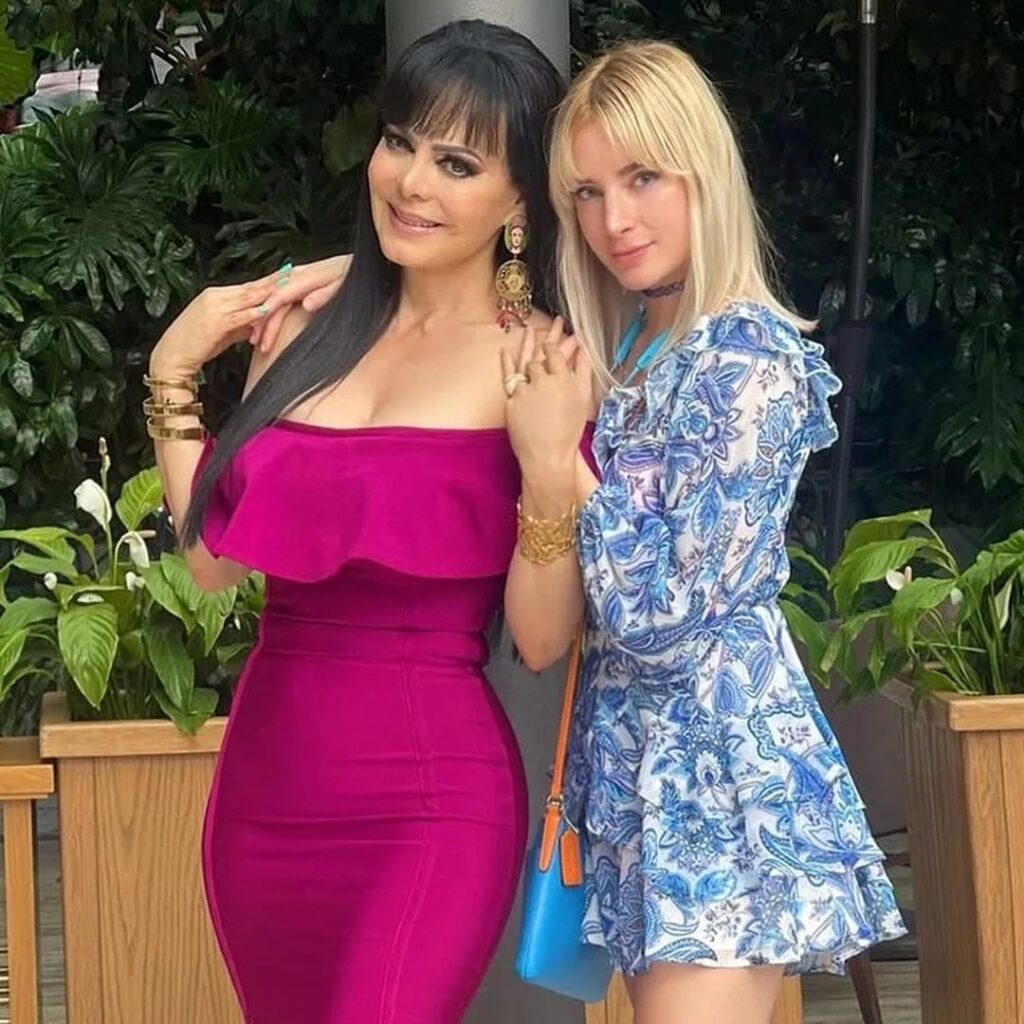 Imelda Tuñón se reencuentra con hijo tras polémica con Maribel Guardia