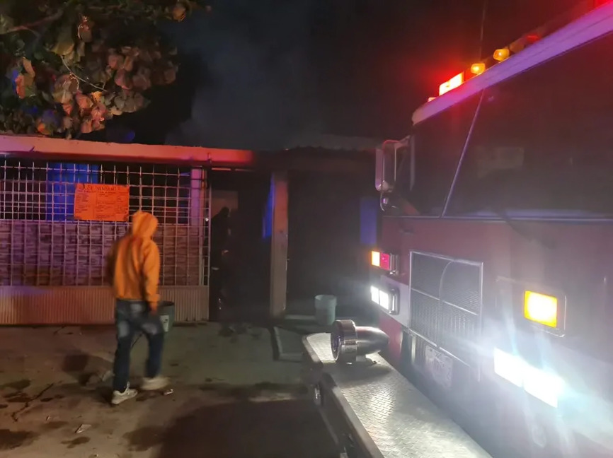 Niña embarazada muere durante incendio en Gómez Palacio