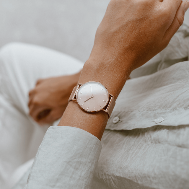 ¿Qué significa ver una hora exacta en el reloj?
