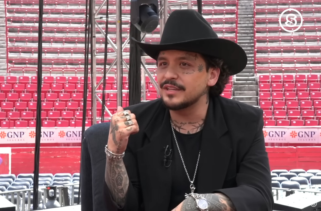 ¿Nodal recibe patrocino del narco?