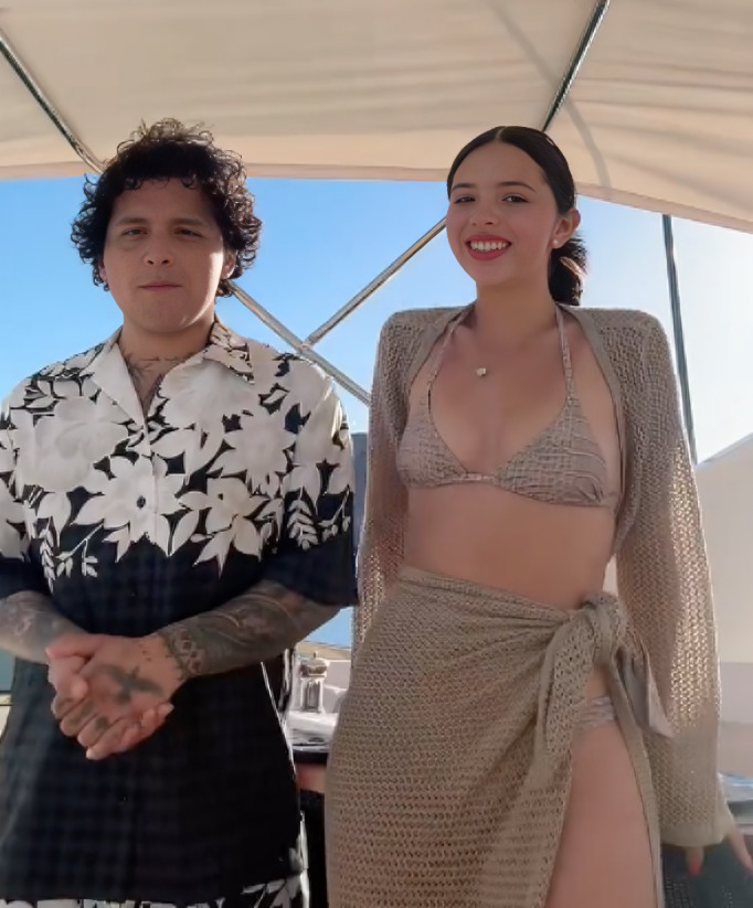 Nodal y Ángela Aguilar