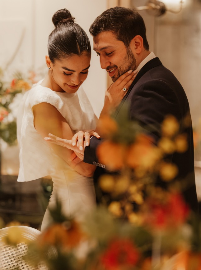 Así fue el anillo de bodas de Alejandra Capetillo