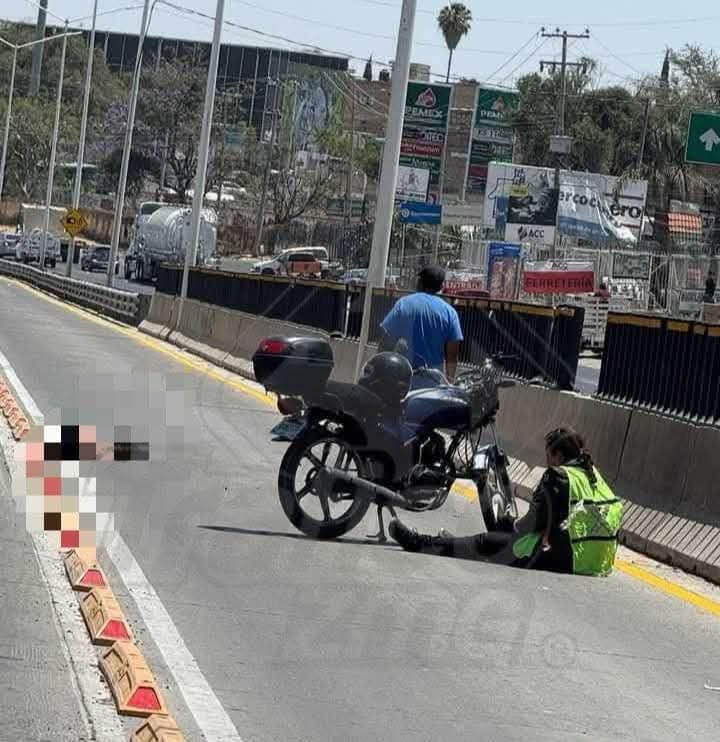 Motociclista atropella y mata a El Huesos