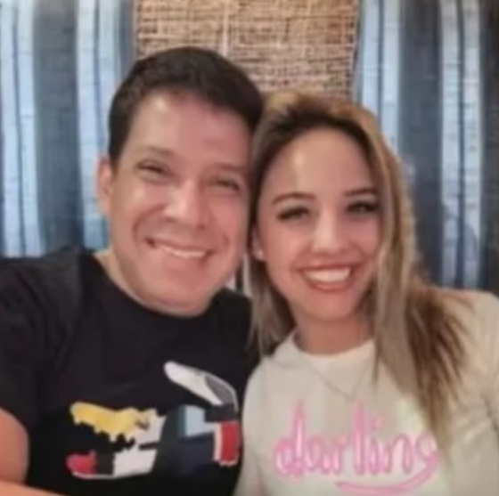 Mujer abandona a comediante antes de la boda