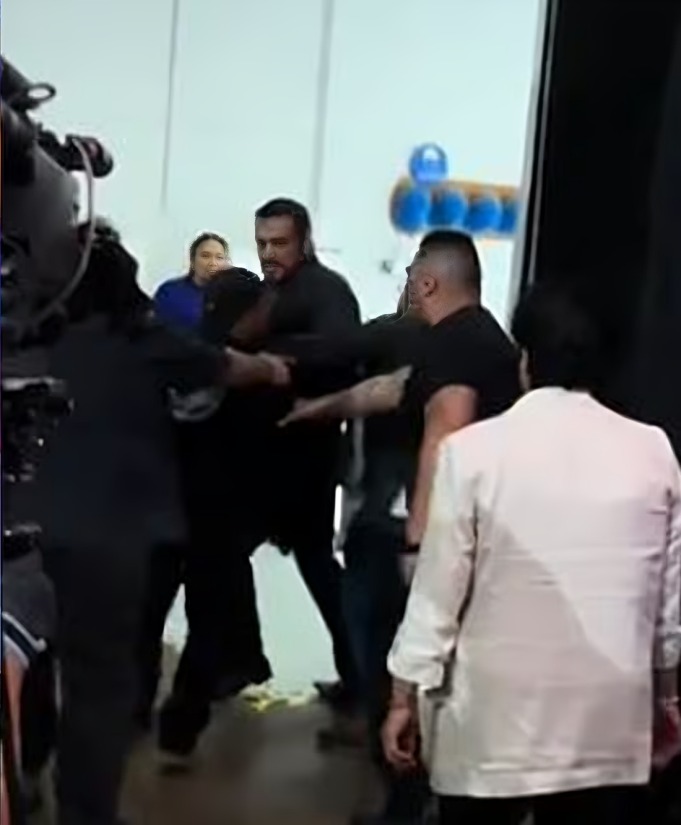 Así fue la pelea de El Patrón en VLA