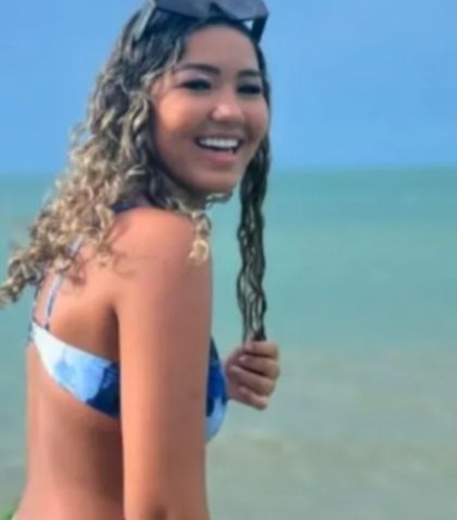 Asesinan a dos hermanas influencers durante sus vacaciones