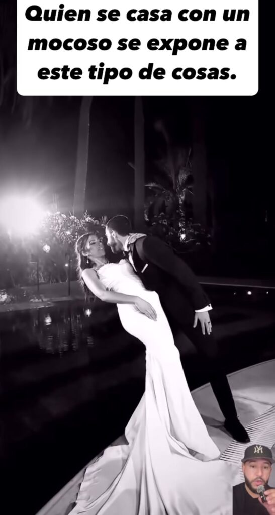Hombre tira a su esposa a la psicina en su boda