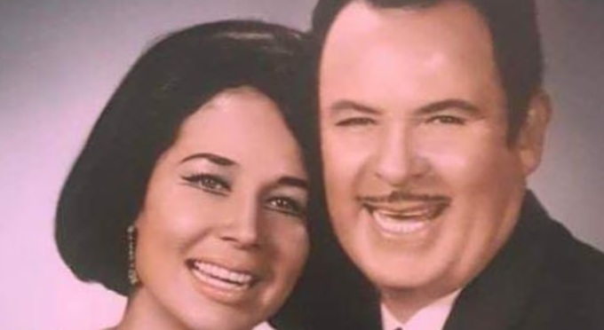Historia de amor de los padres de Pepe Aguilar