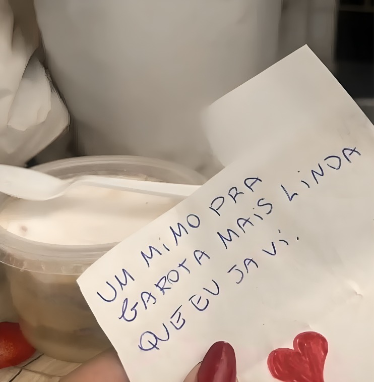 Pastel envenenado tenía cartas de amor