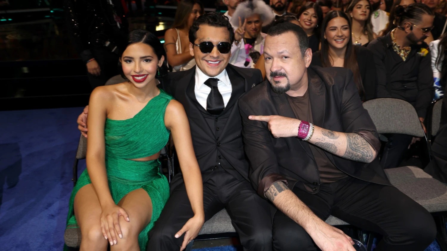 Pepe Aguilar cuenta historia de Ángela Aguilar y Nodal