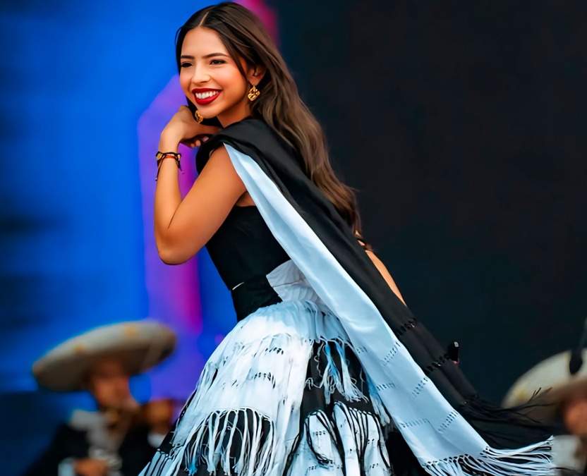 Ángela Aguilar donará parte de su gira a migrantes
