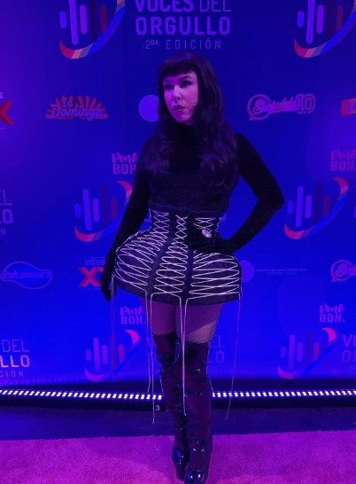 Denisse Guerrero de Belanova causa polémica por nuevo rostro