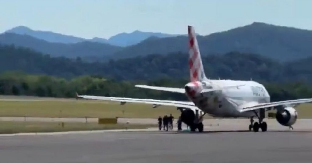 Hombre burla seguridad de aeropuerto y muerte succionado