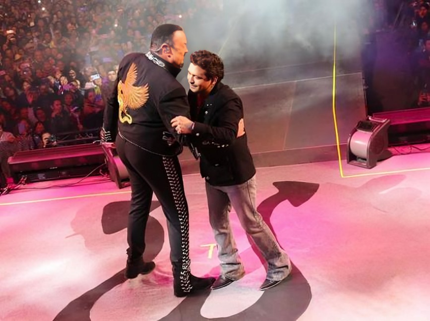 Nodal y Pepe Aguilar comparten escenario
