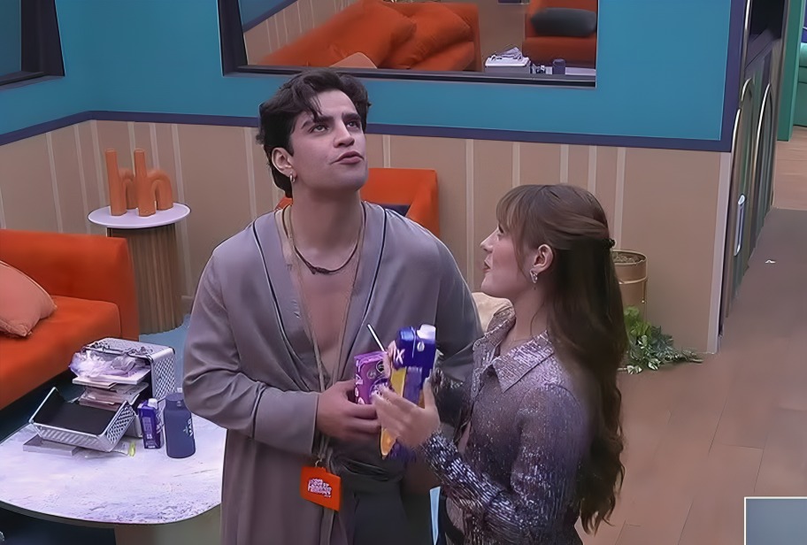 AarónMercury niega que le dijo mosquita muerta a Elaine Haro