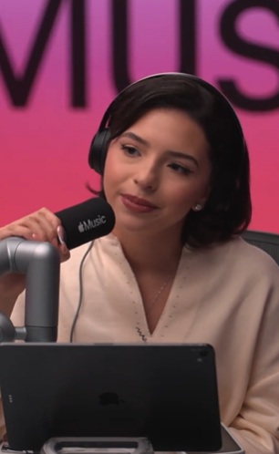 Ángela Aguilar en Podcast