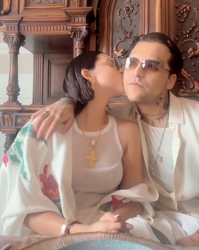Ángela y Nodal revelan detalles de su matrimonio