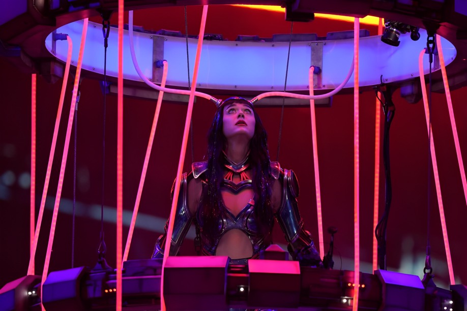 ¿Cuál es el estado de salud de Katy Perry tras electrocutarse?