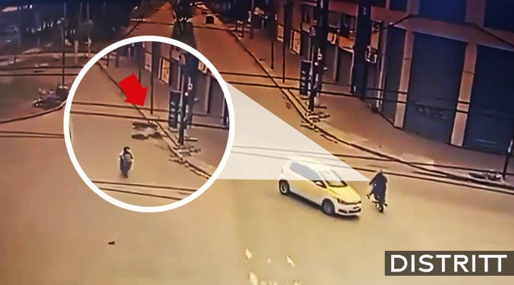 Ladrones mueren tras chocar con poste en persecución