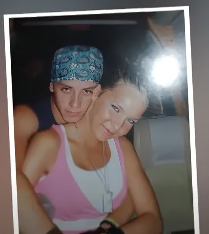 Exnovio de Belinda comparte fotos inéditas de su relación