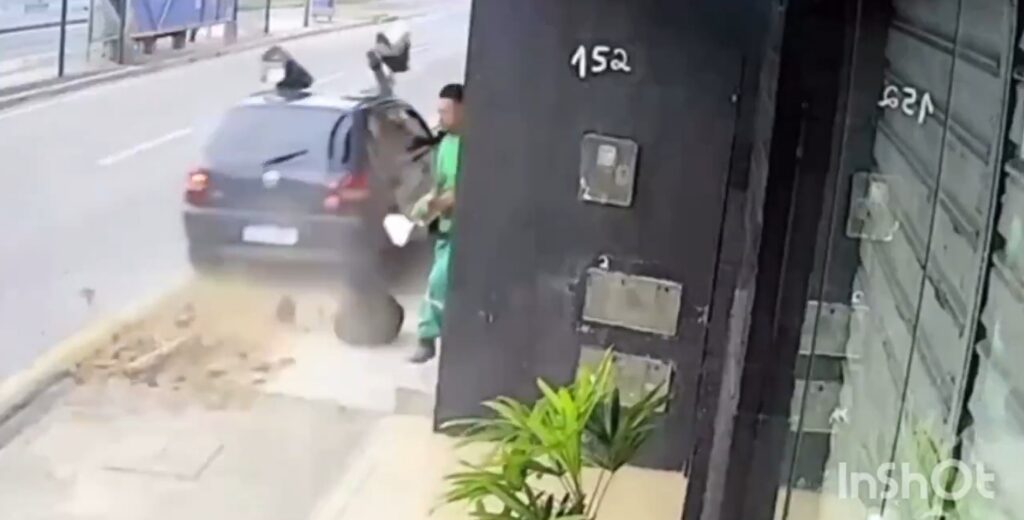 Hombre se salva de ser atropellado en Brasil