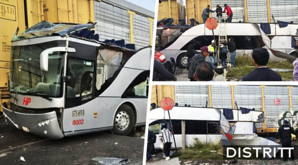 Tren embiste a autobús de pasajeros en Atlacomulco; hay 10 muertos |VIDEO