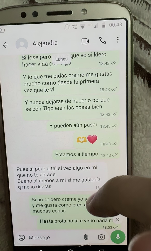Redes reaccionan a infidelidad a joven embarazada