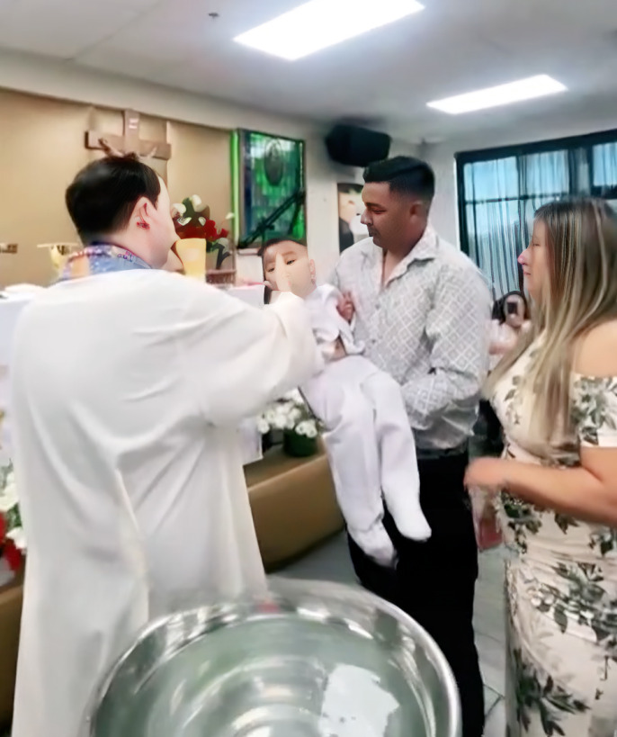 Comentario del sacerdote desata revuelo en redes