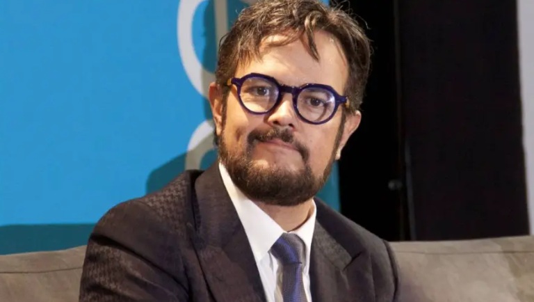 Aleks Syntek dice que fue víctima de abuso en su infancia