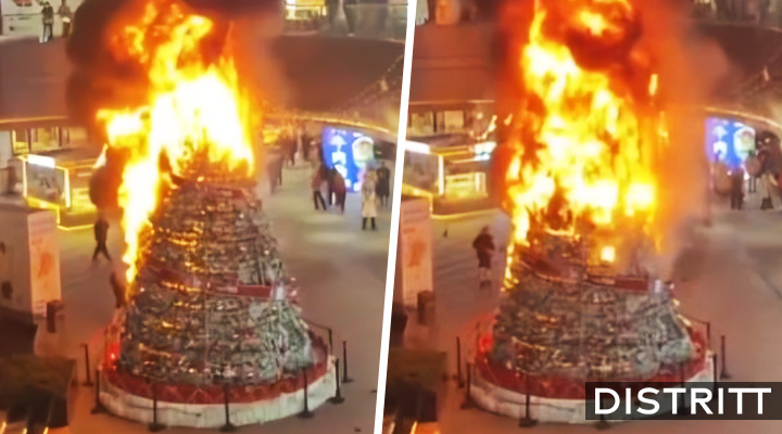 Árbol de Navidad gigante se incendia dentro de plaza