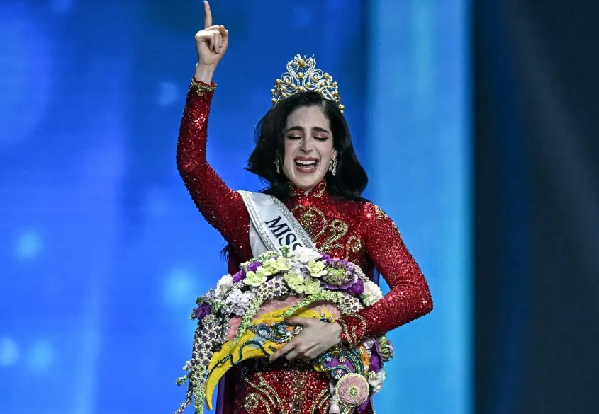 Fátima Bosch reacciona a triunfo en Miss Universo