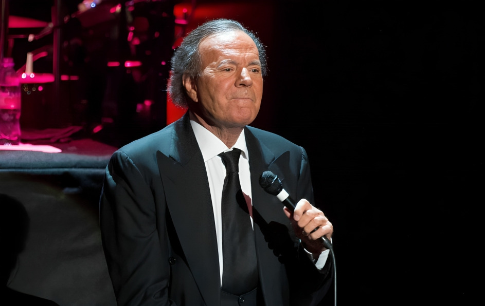 ¿Cuáles son las enfermedades que padece Julio Iglesias?