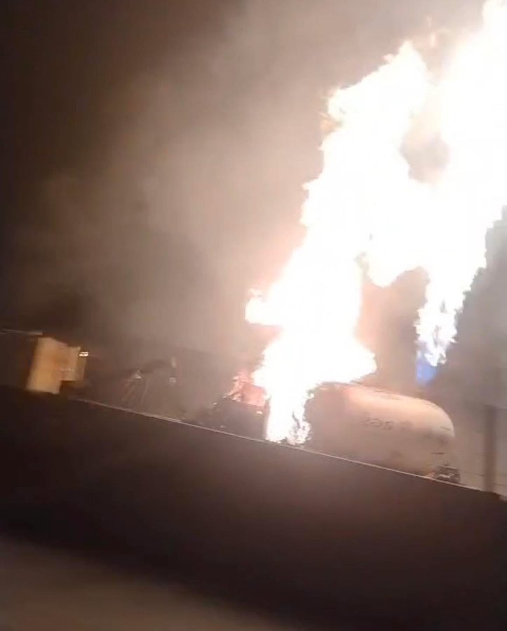 Fotos de la explosión de pipa en la México-Querétaro