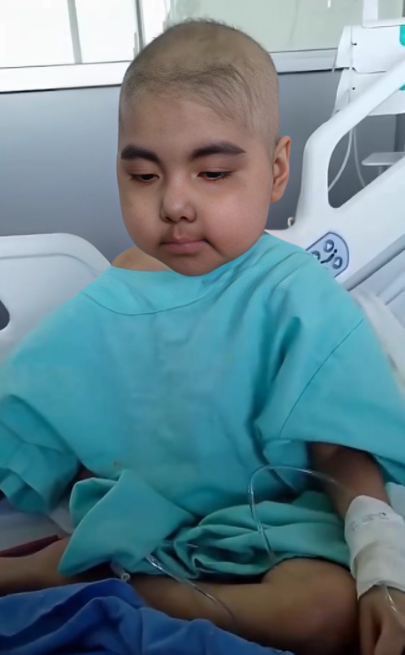 Niña con cáncer revela que no quiere seguir sufriendo