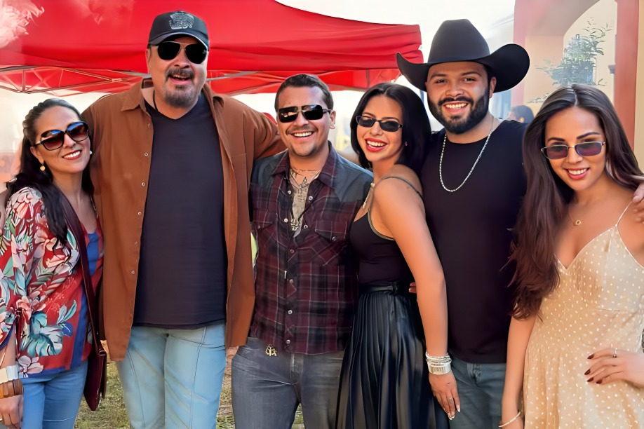 Nodal celebra cumpleaños en Zacatecas