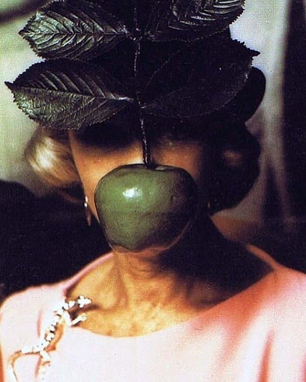 La historia detrás de la fiesta surrealista de los Rothschild