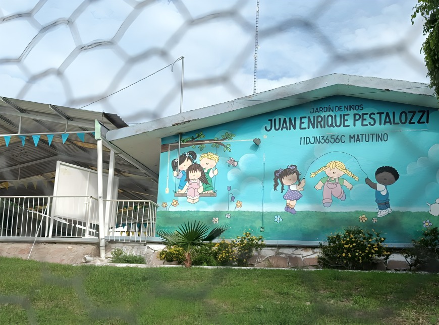 Maestra usa juego del pato para abusar e alumnos de preescolar