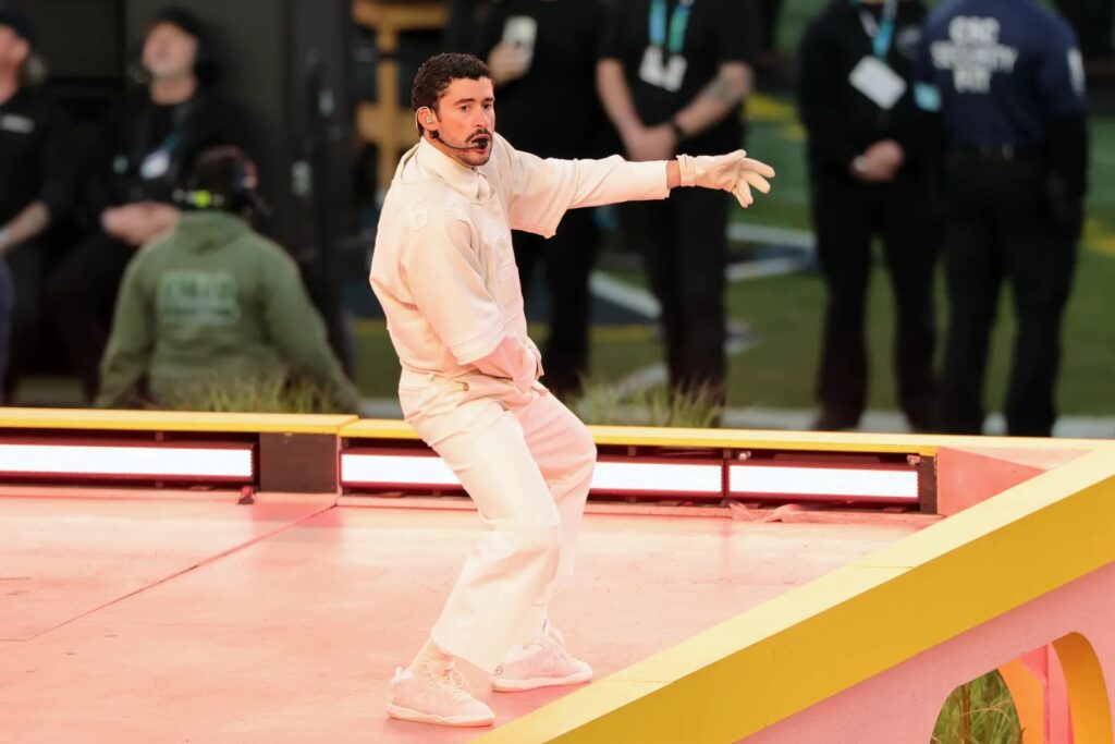 Presentación de Bad Bunny en Super Bowl