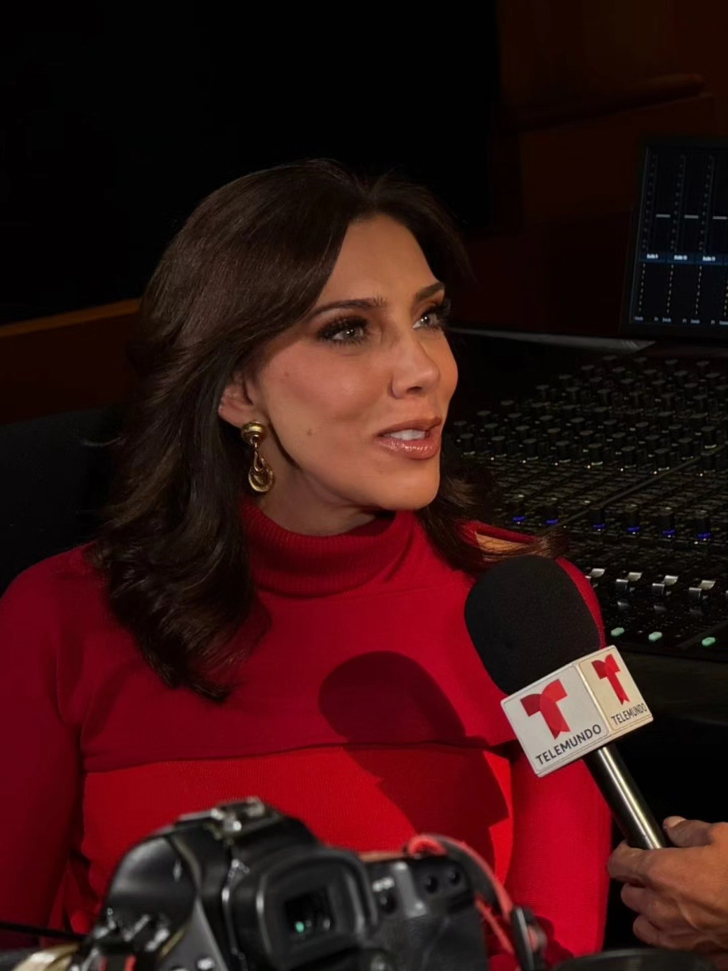 Cynthia Klitbo revela que tiene la enfermedad de Hashimoto