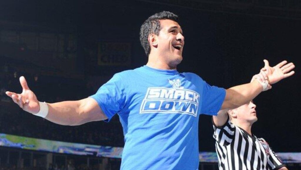 Alberto del Río termina detenido