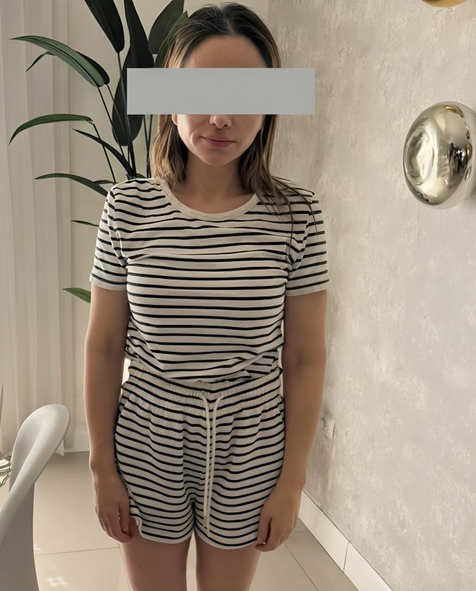 Detienen a mamá por olvidar a hijo al interior e auto