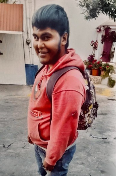 Joven asesina a su papá y le miente a su familia