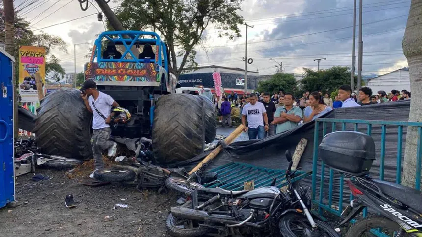 Accidente en Colombia deja muertos y heridos