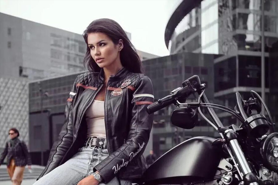 Moscú. Fotógrafa muere atropellada por motociclista