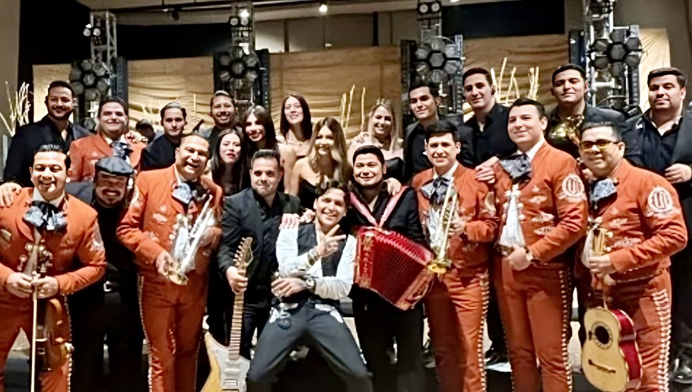 Músicos de Nodal estarían molestos por maltrato