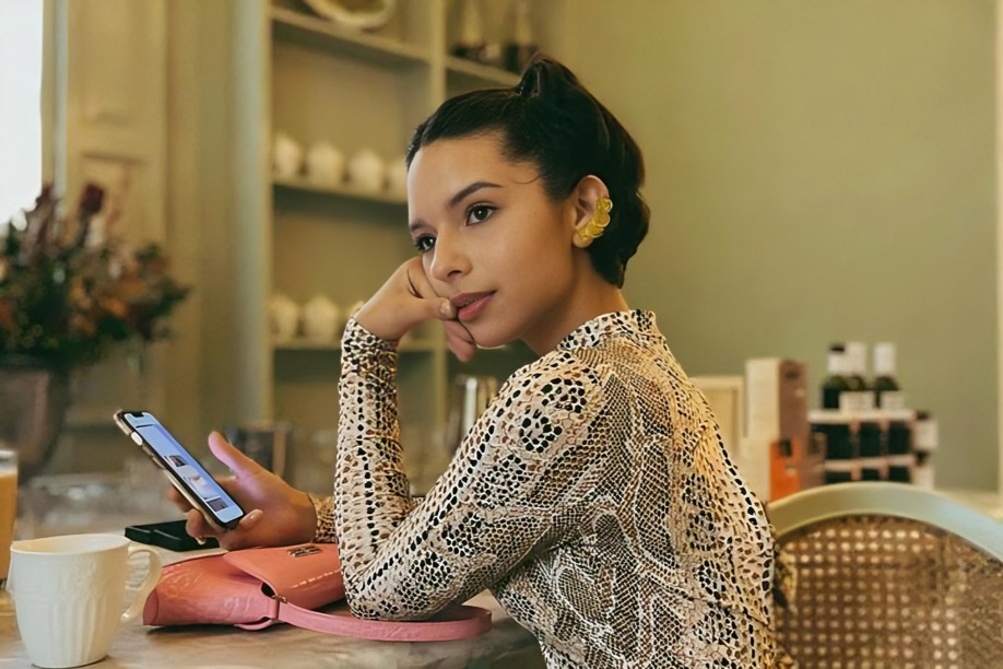 ¿Qué dije la canción de la mejor amiga de Cazzu sobre Ángela?