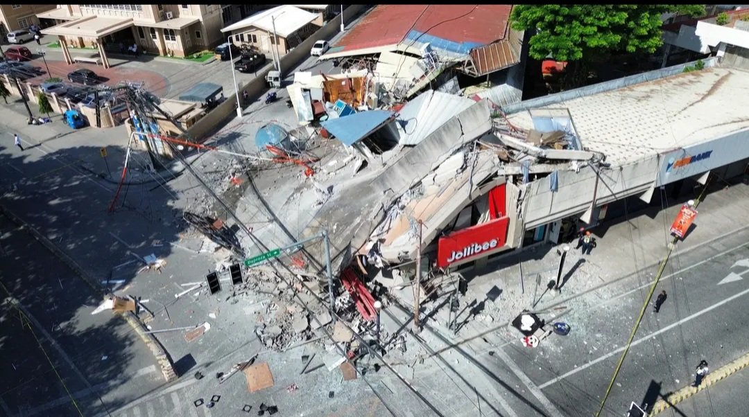 Las imágenes que dejó el terremoto en Filipinas 