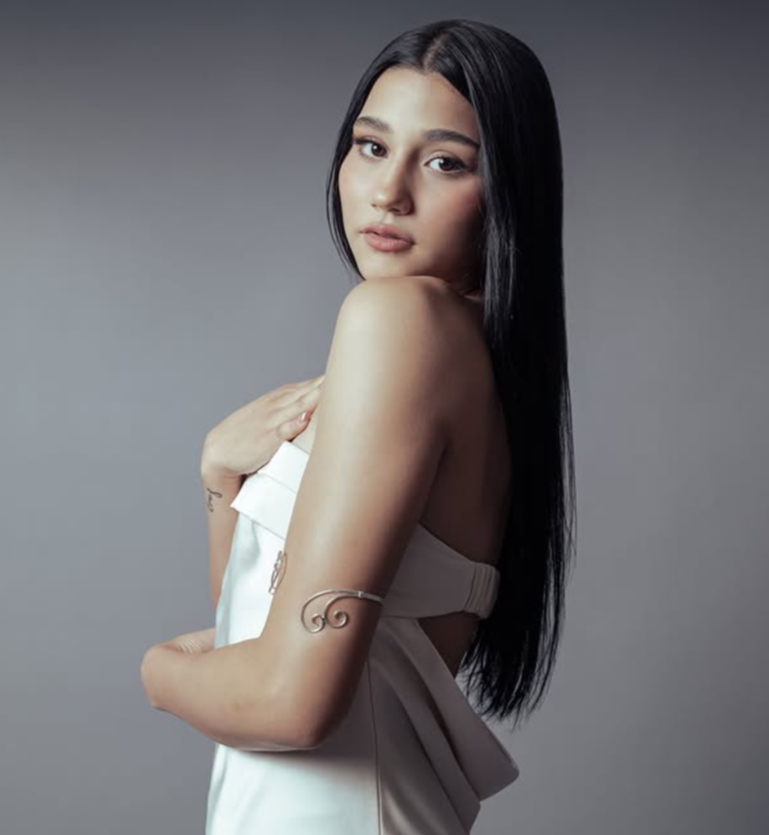 Camila Zamorano, novia de Santa Fe Klan