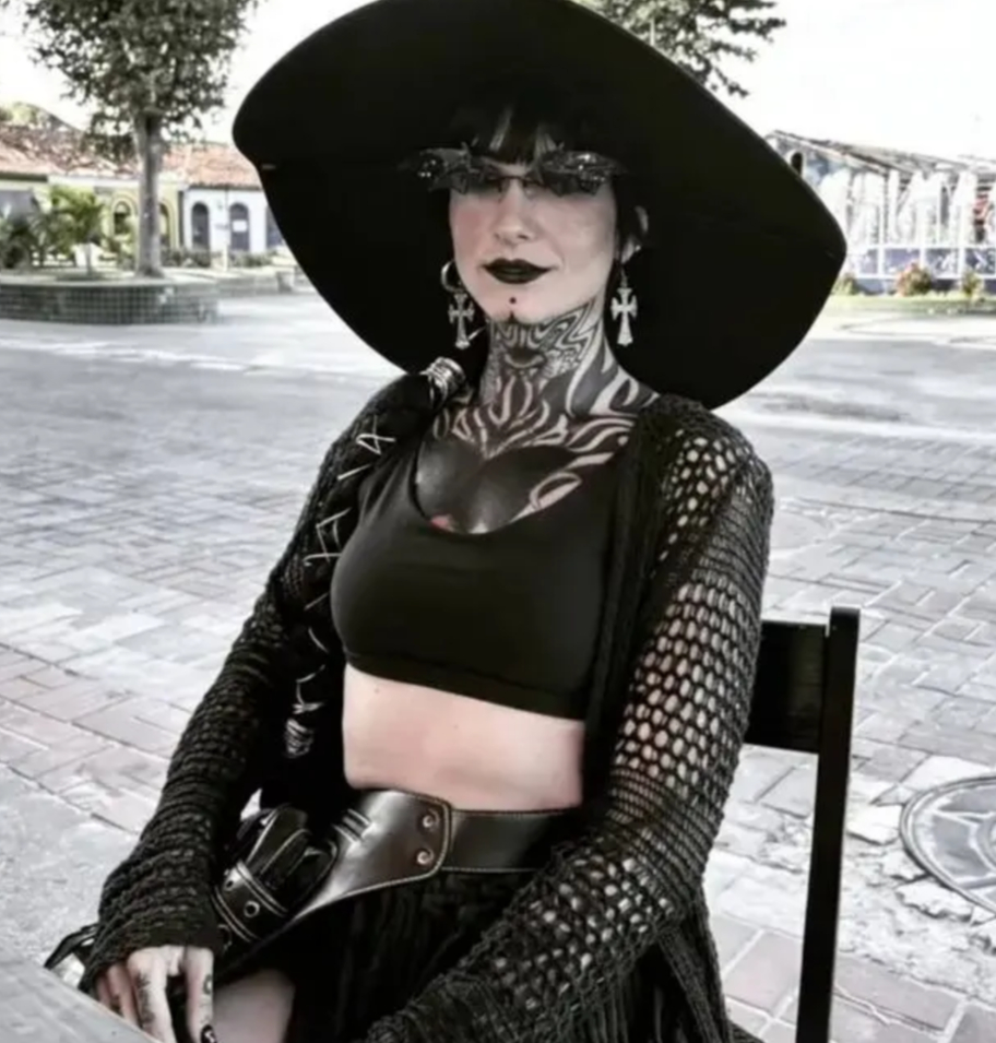 Hallan a influencer y a su novio asesinados a balazos en una carretera